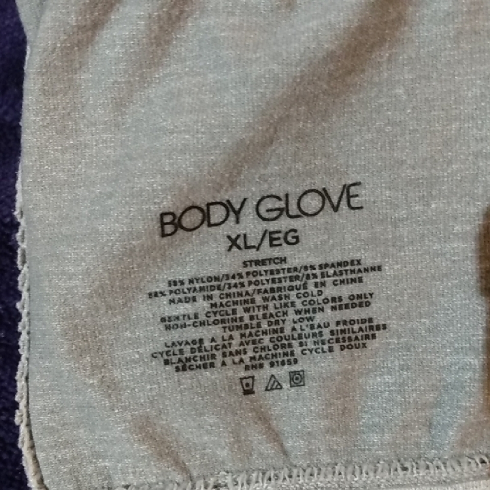 Body Glove Gray Sports Bra with Pink Trim - Picture 2 of 5